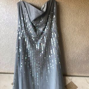 BCBG 6 strapless tulle dress opalescent sequins 6